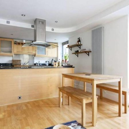 Peaceful Modern 2 Bedroom Flat With Water Views 伦敦 外观 照片
